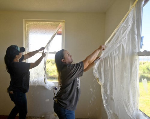 Volunteers for Kaua‘i Habitat for Humanity